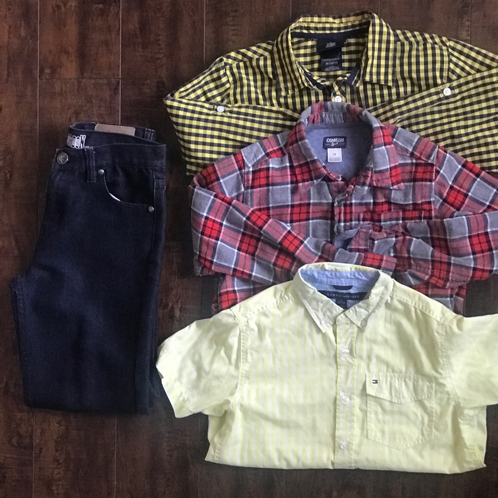⭐️⭐️4 for $15 plus $4.99 shipping ⭐️Boys Bundle 12